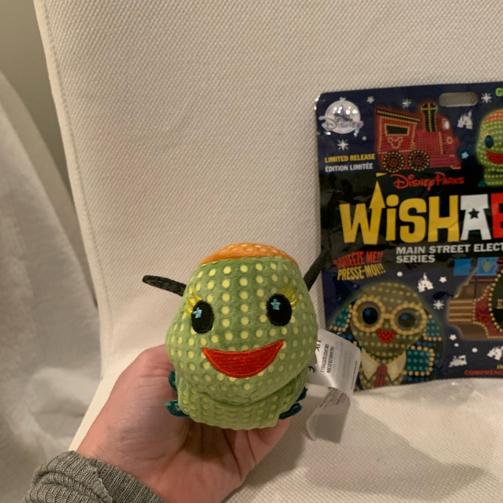 Disney Main Street Electrical Parade MSEP Wishable